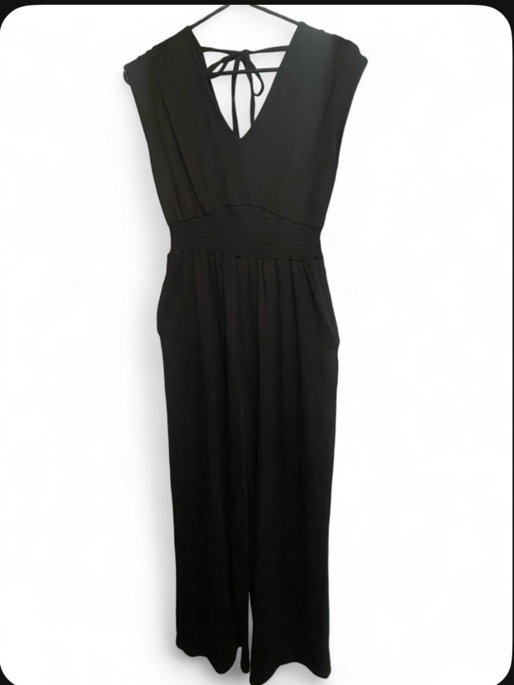 ZAFUL Black Deep V-Neck Smocked Waist Wide-Leg Jumpsuit w/Pockets- Women’s S
